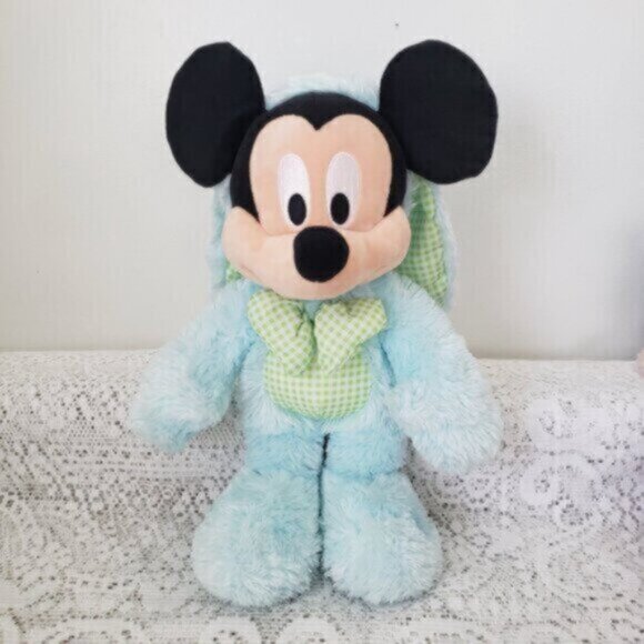 Disney Store Mickey and Minnie Mouse - Picture 3 of 8